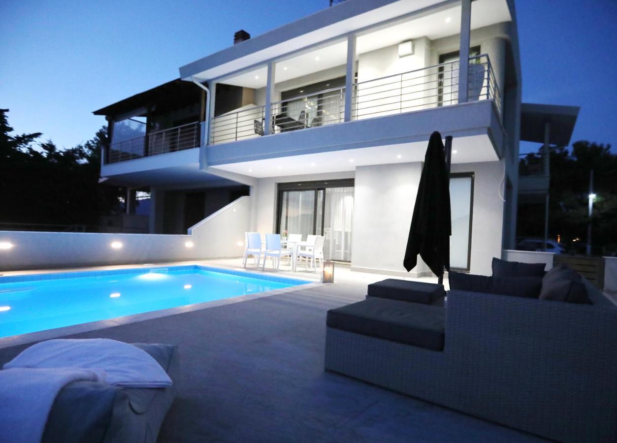 Heaven Horizon Villa Karianí Eksteriør billede